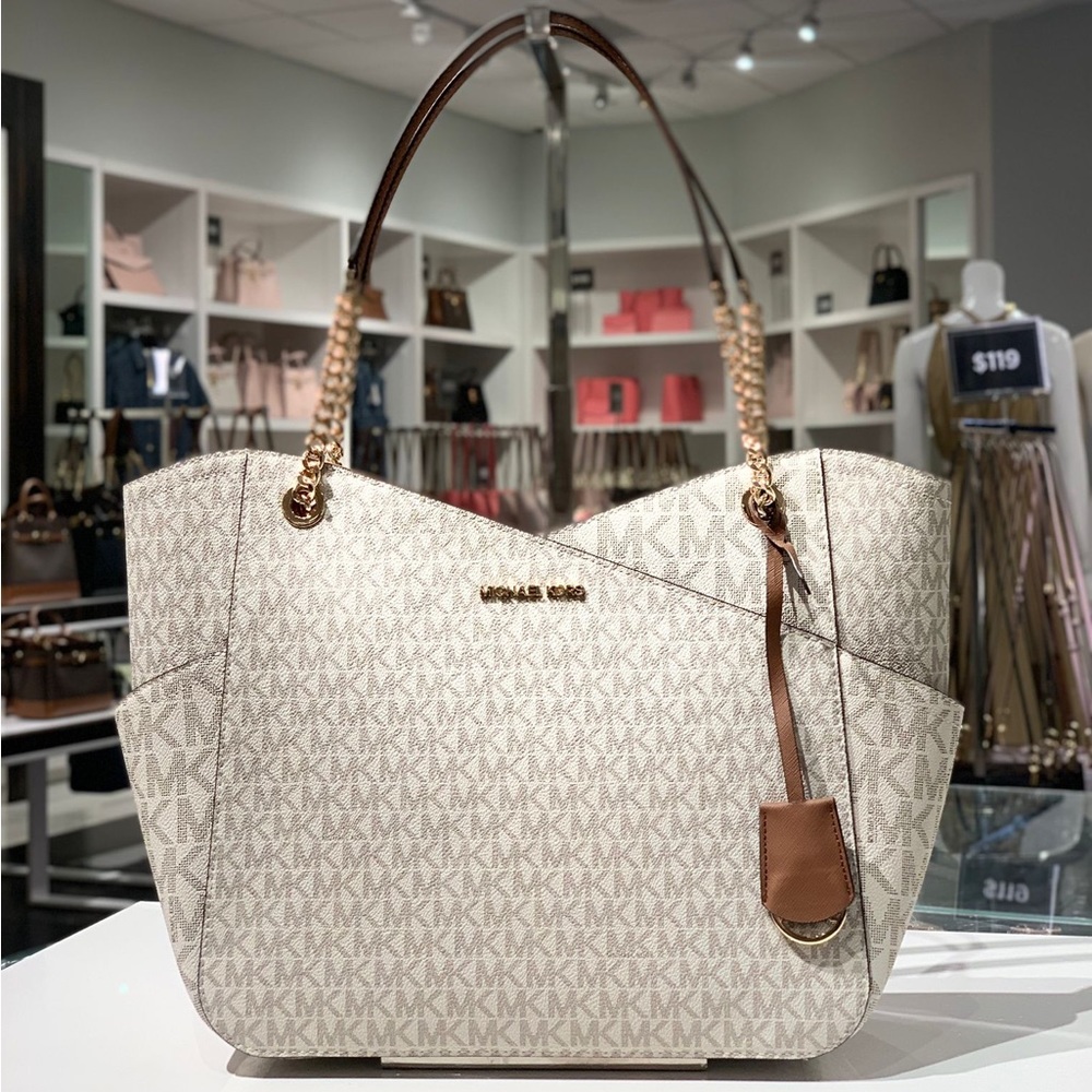 MICHAEL KORS JET SET TRAVEL LARGE CHAIN SHOULDER TOTE HANDBAG PURSE VANILLA Mk